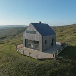 Investissement locatif saisonnier en 2025 : nouvelles règles, fiscalité et stratégies pour rester rentable